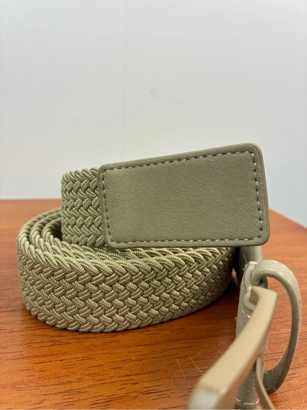 NWOT Adidas men’s wonder cargo khaki Braided Stretch Golf Belt size L/XL